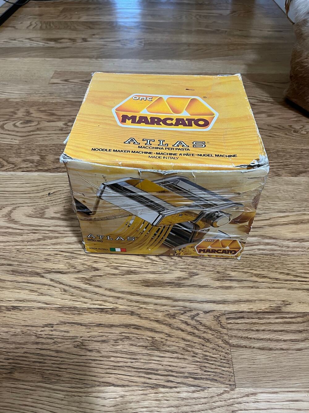 Marcato Atlas Deluxe Model 150 Hand Crank Pasta Noodle Maker Machine, Clamp,Book